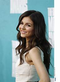 Artist Victoria Justice